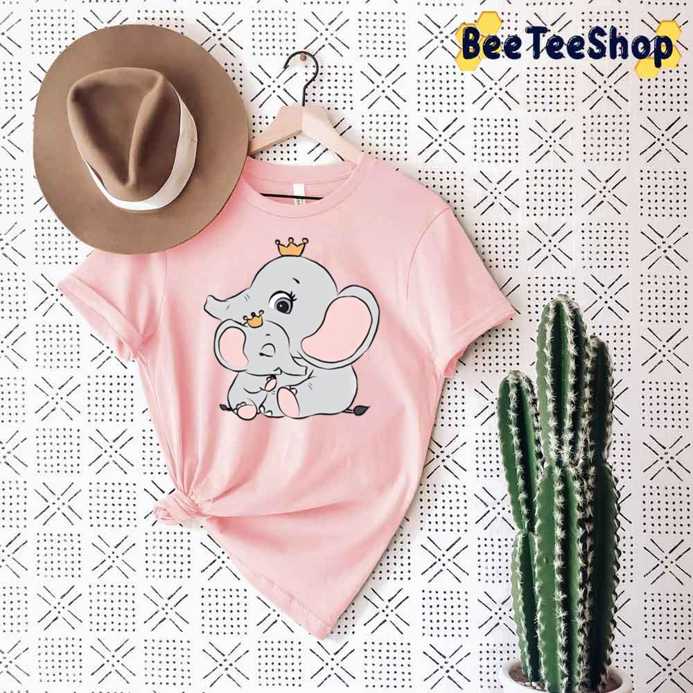 Baby Elephant With Its Mothermommy Of A Princess Unisex T-Shirt