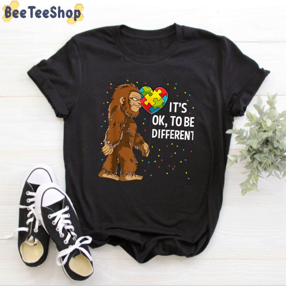 Bigfoot Puzzle Pieces it’s Ok To Be Different Autism Awareness Unisex T-Shirt