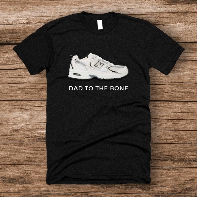 Dad To The Bone Funny Father’s Day Shirt Happy Father’s Day Unisex T-Shirt