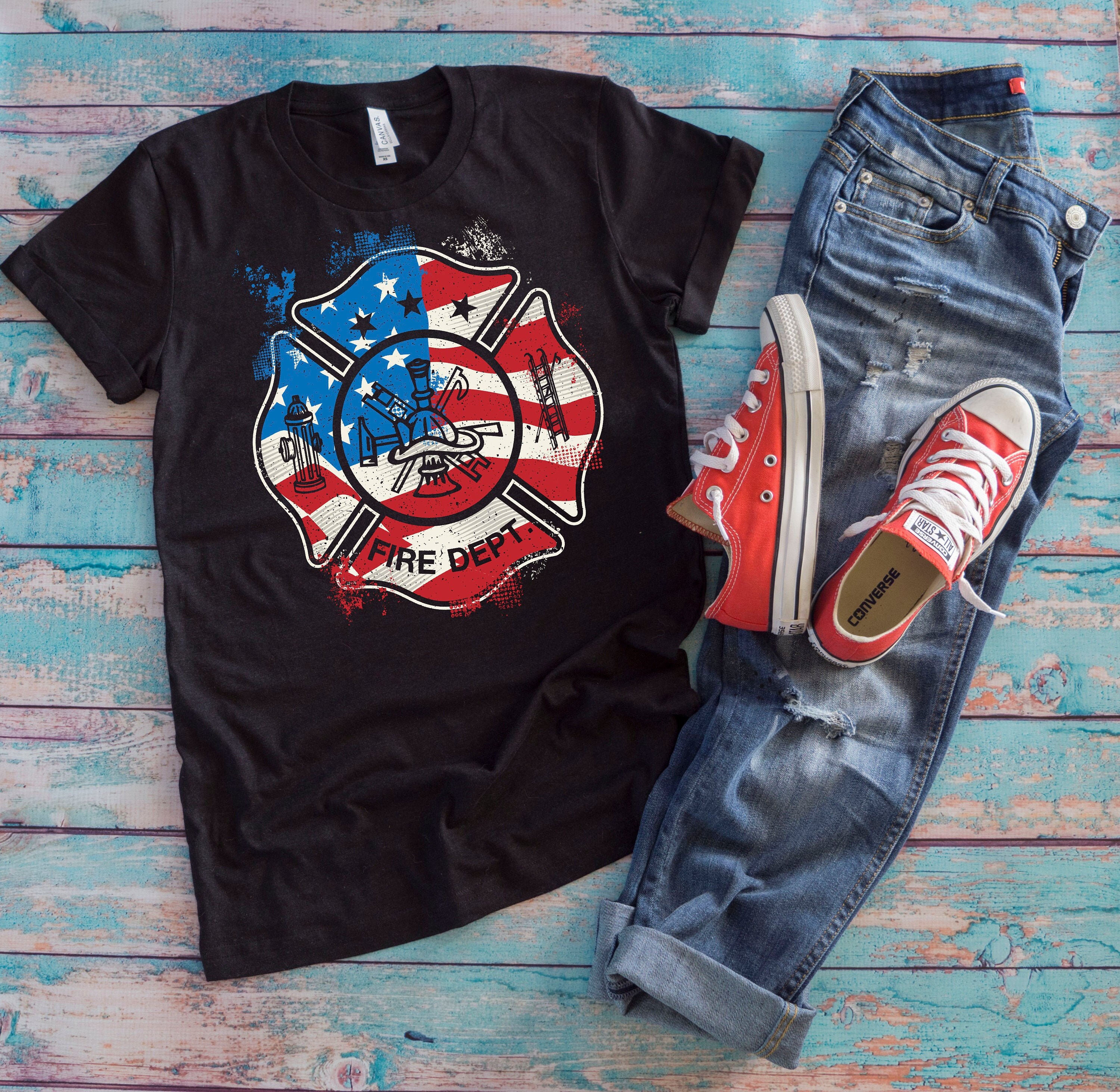 Firefighter American Flag Unisex T-Shirt