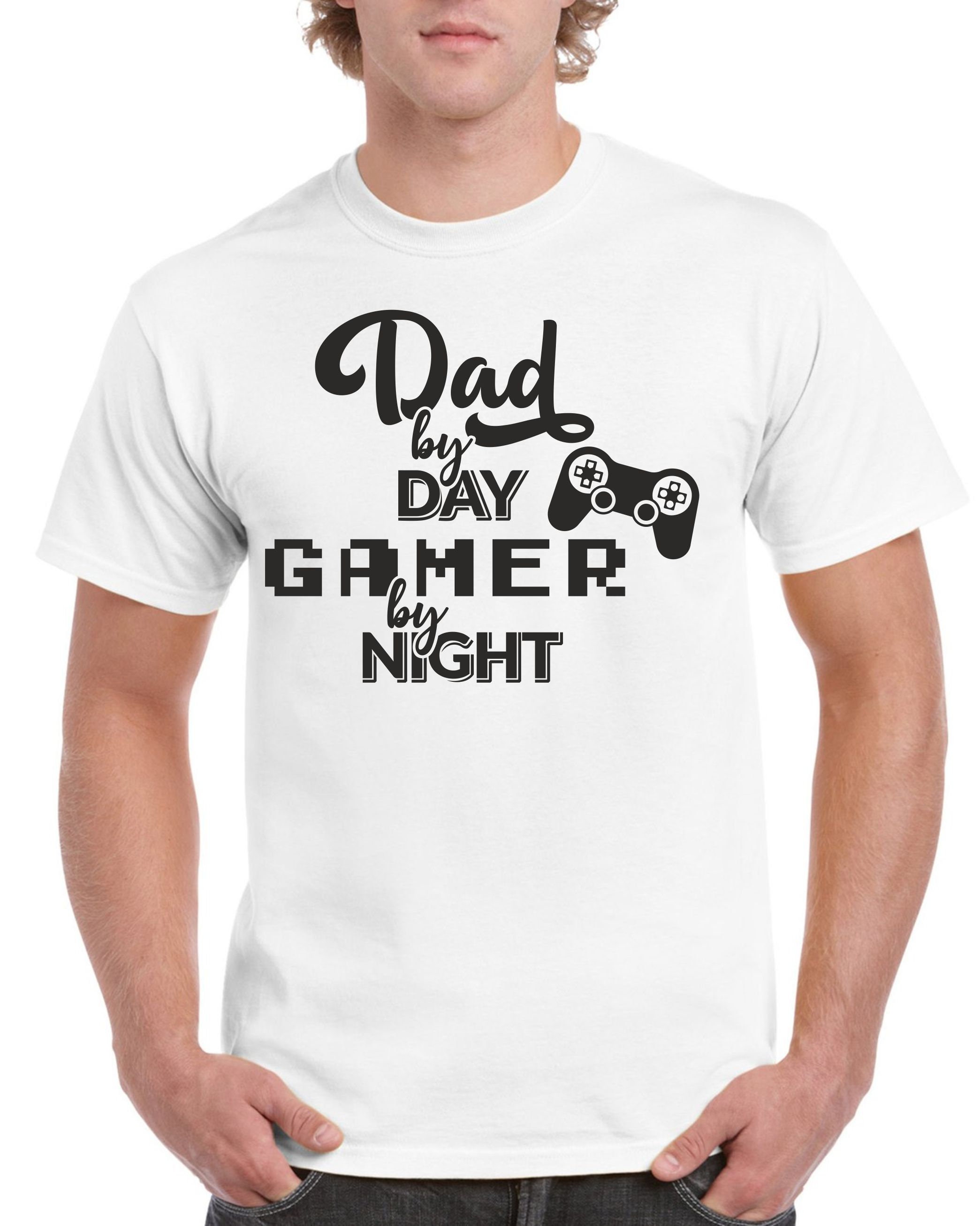 Funny Dad By Day Gamer By Night Happy Father’s Day Unisex T-Shirt