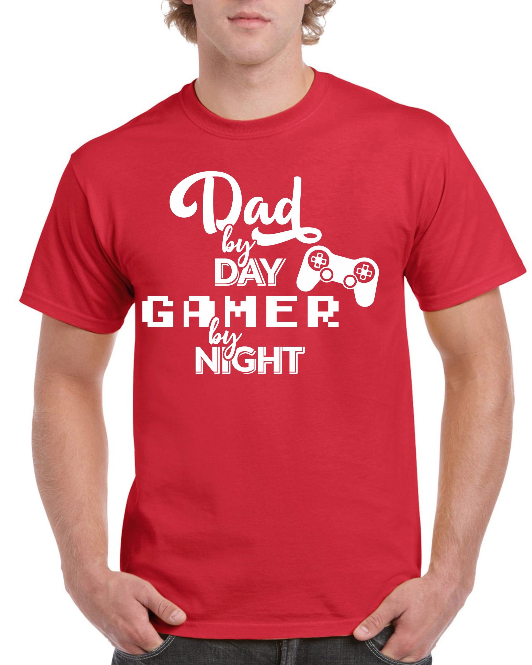 Funny Dad By Day Gamer By Night Happy Father’s Day Unisex T-Shirt