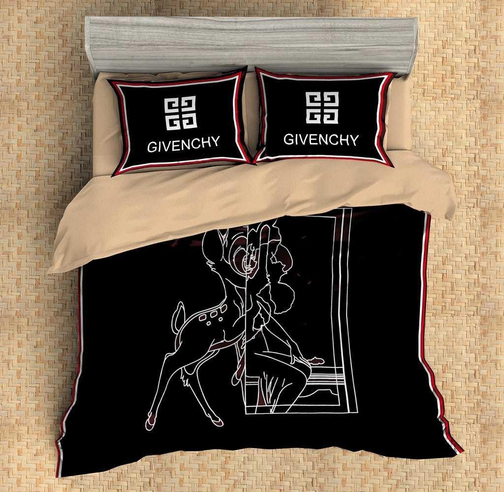 Givenchy Logo Bedding Set