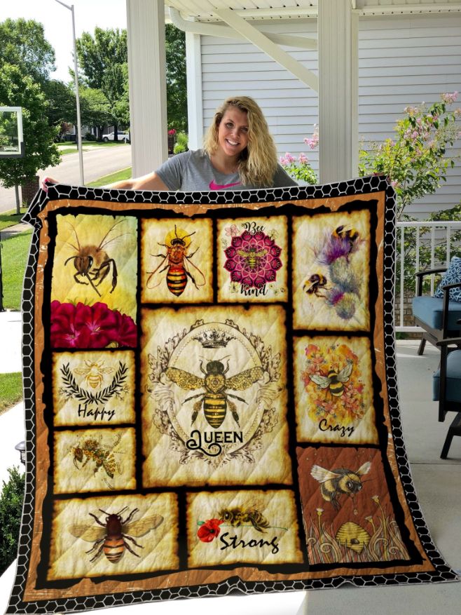 Happy Queen Crazy Strong Quilt Blanket