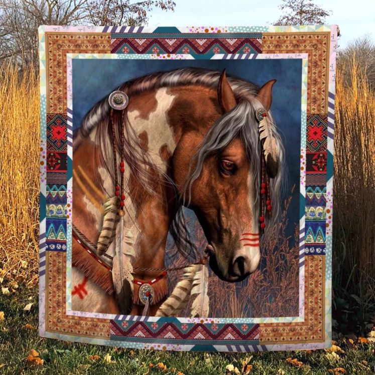 Horse Picture With Mandala Pattern Quilt Blanket