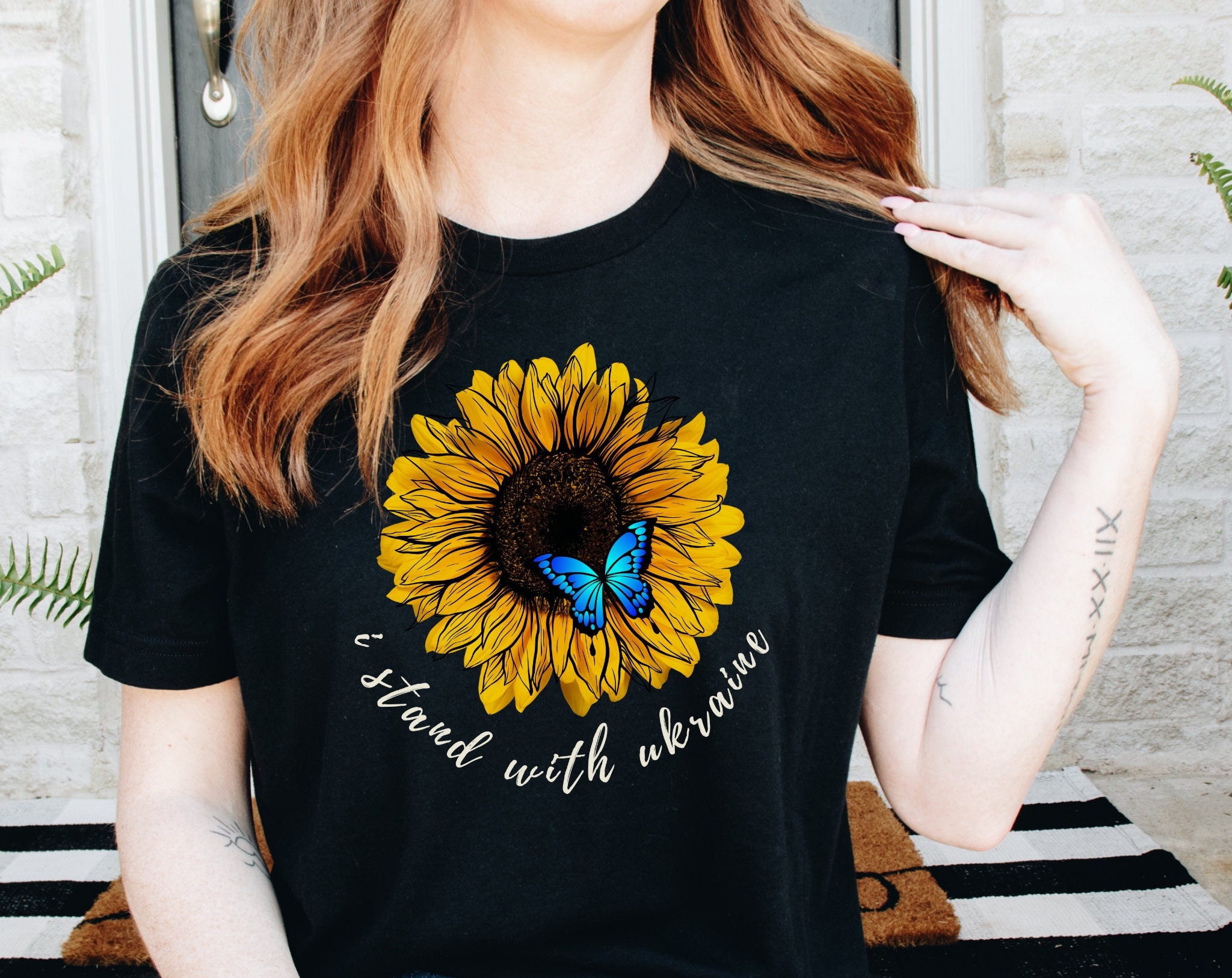 I Stand With Ukraine Sunflower Hippie Unisex T-Shirt