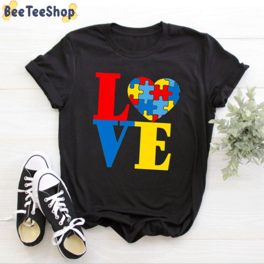 Love Heart Puzzle Pieces Autism Awareness Unisex T-Shirt