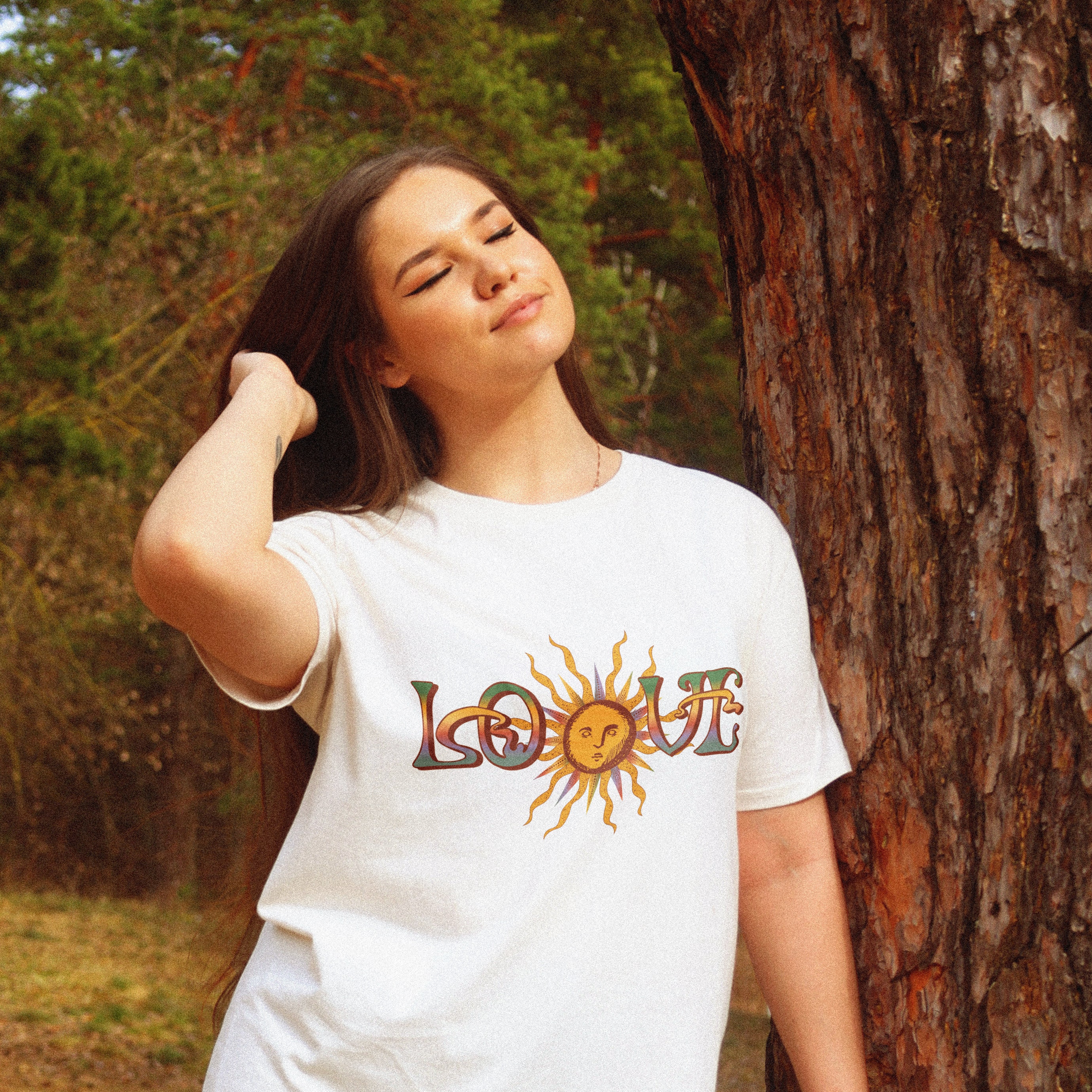 Love Through The Sun Retro Vintage Unisex T-Shirt