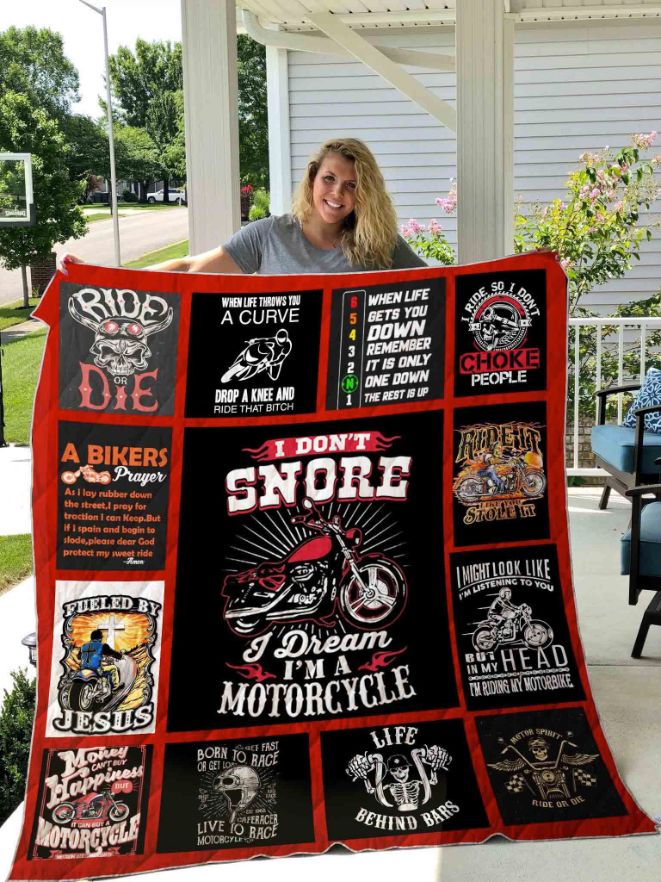 Motorcycle I Don’t Snore I Dream Quilt Blanket