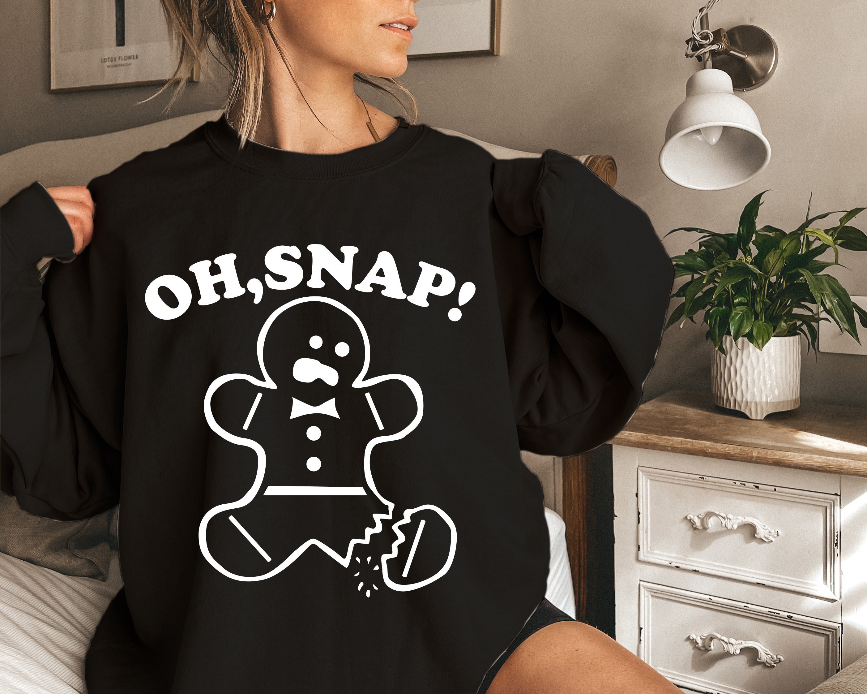 Oh Snap Funny Thanksgiving Gingerbread Man Unisex Sweatshirt