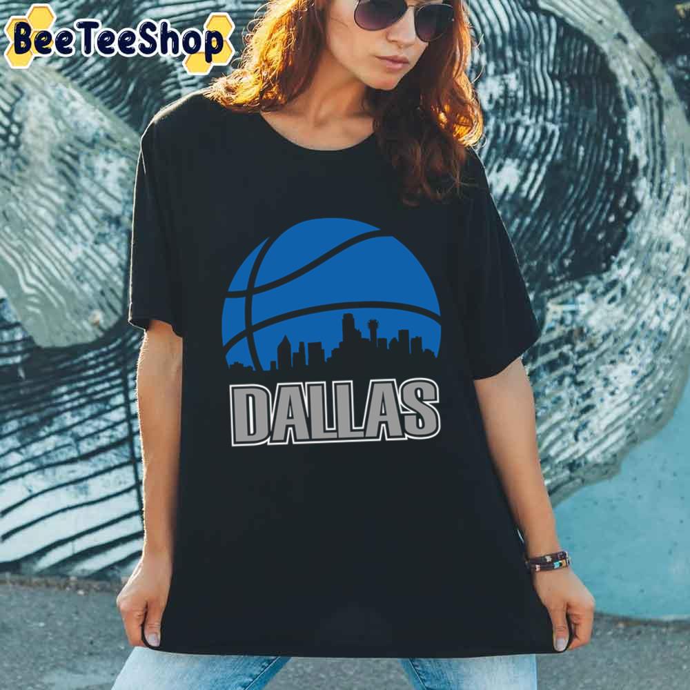 Retro City Skyline Dallas Mavericks Basketball Unisex T-Shirt