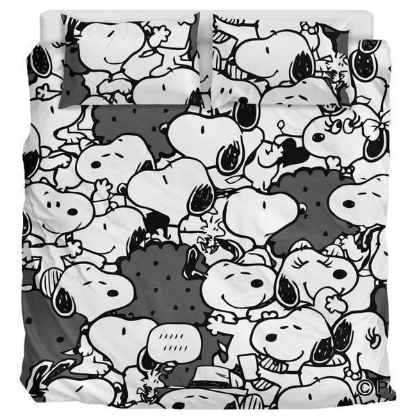 Snoopy Pattern Bedding Set
