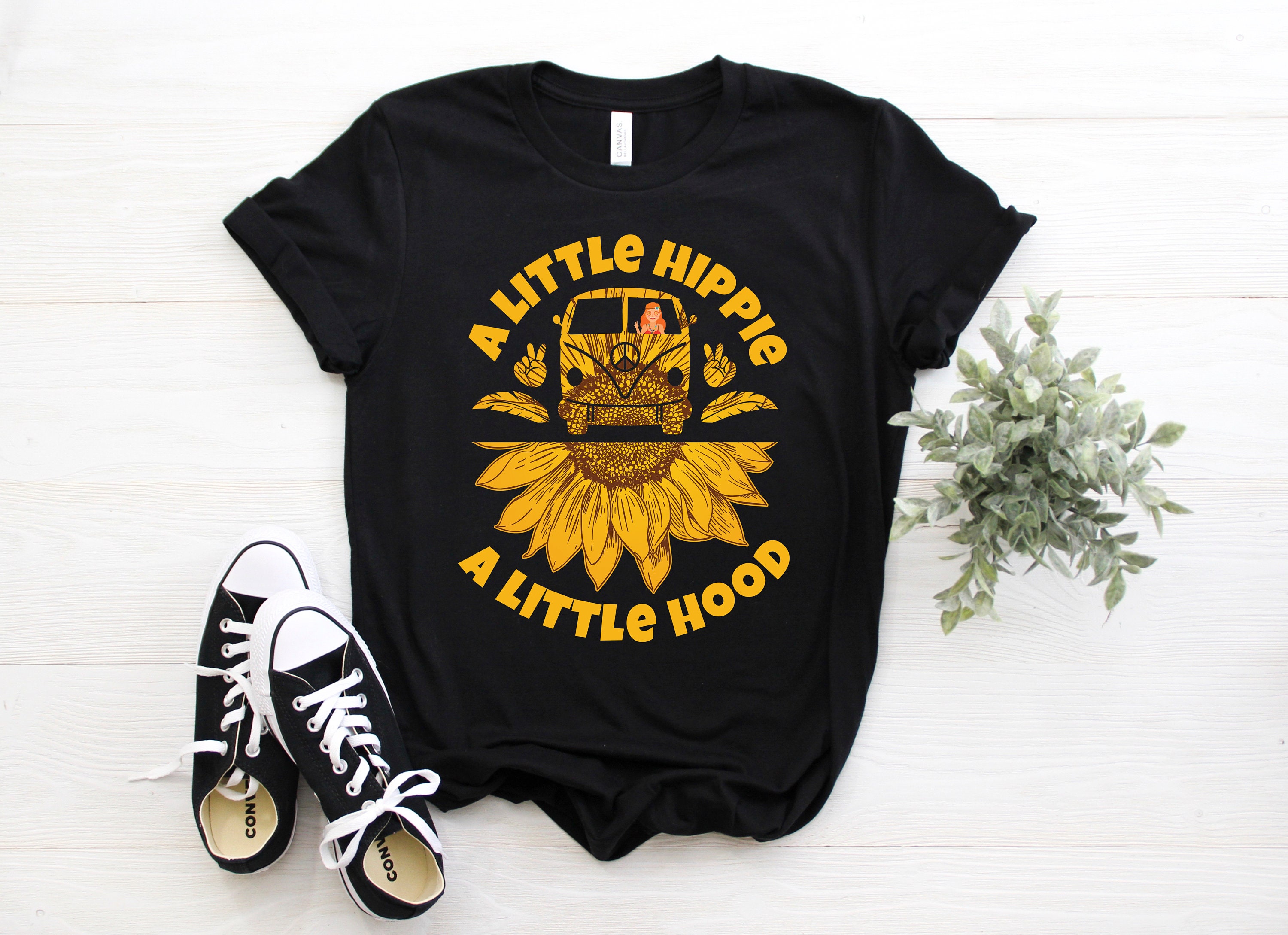 Sunflower Peace A Little Hippie A Little Hood Vintage Retro Hippy Soul Unisex T-Shirt