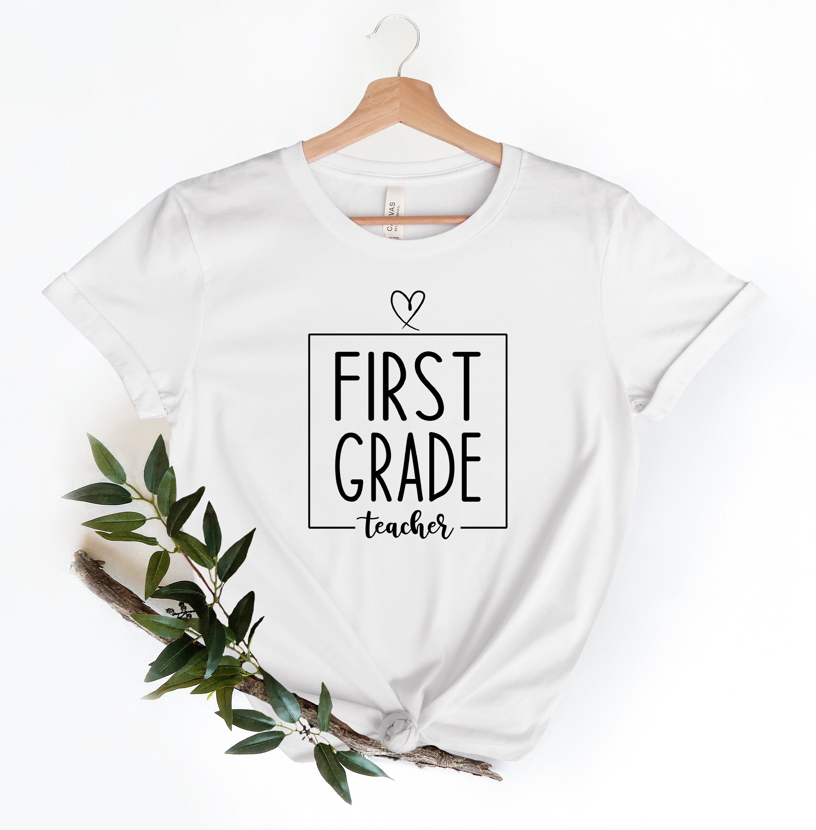 Sweet Heart First Grade Teacher Unisex T-Shirt