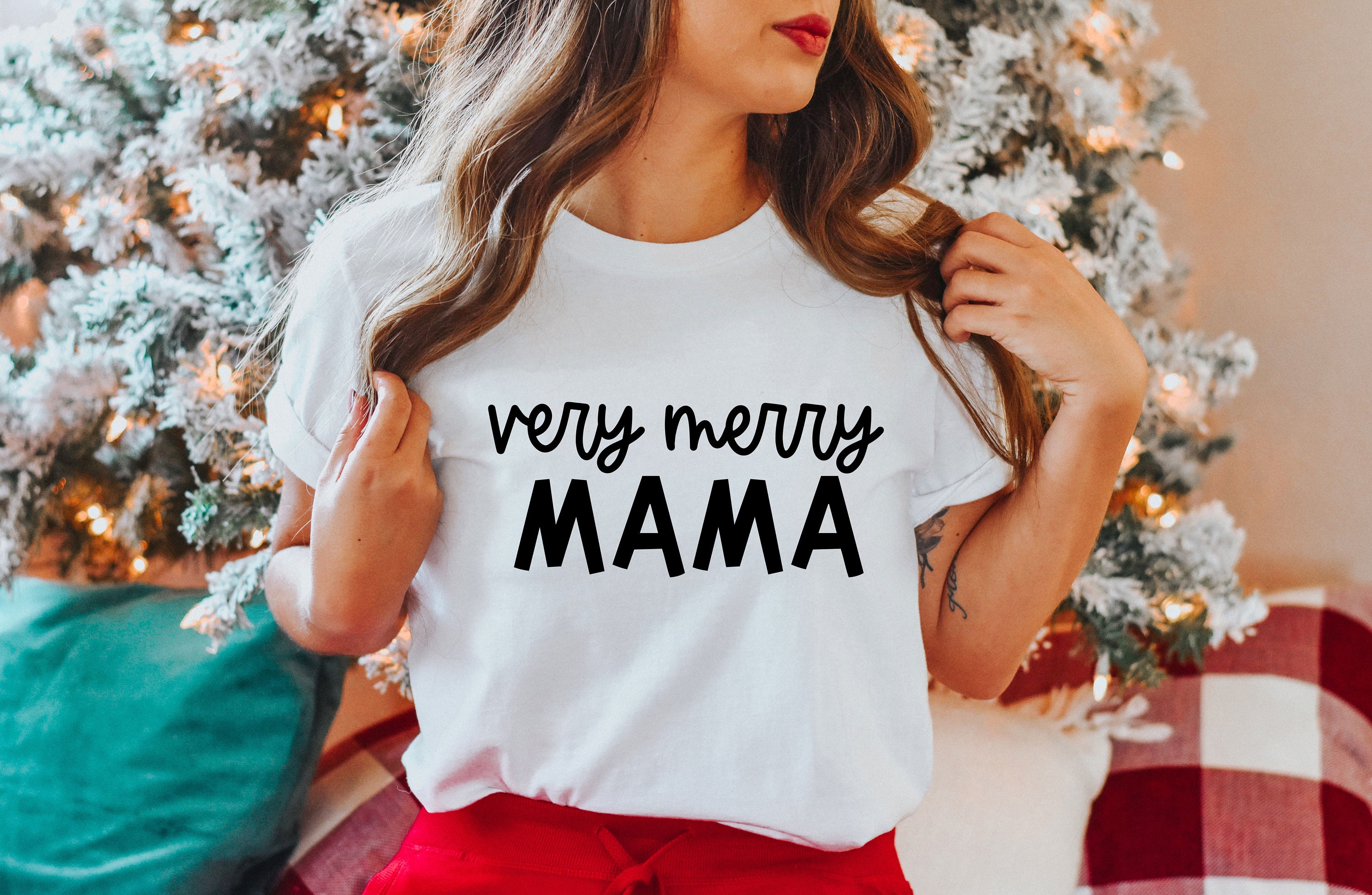 Very Merry Mama Unisex Sweatshirt