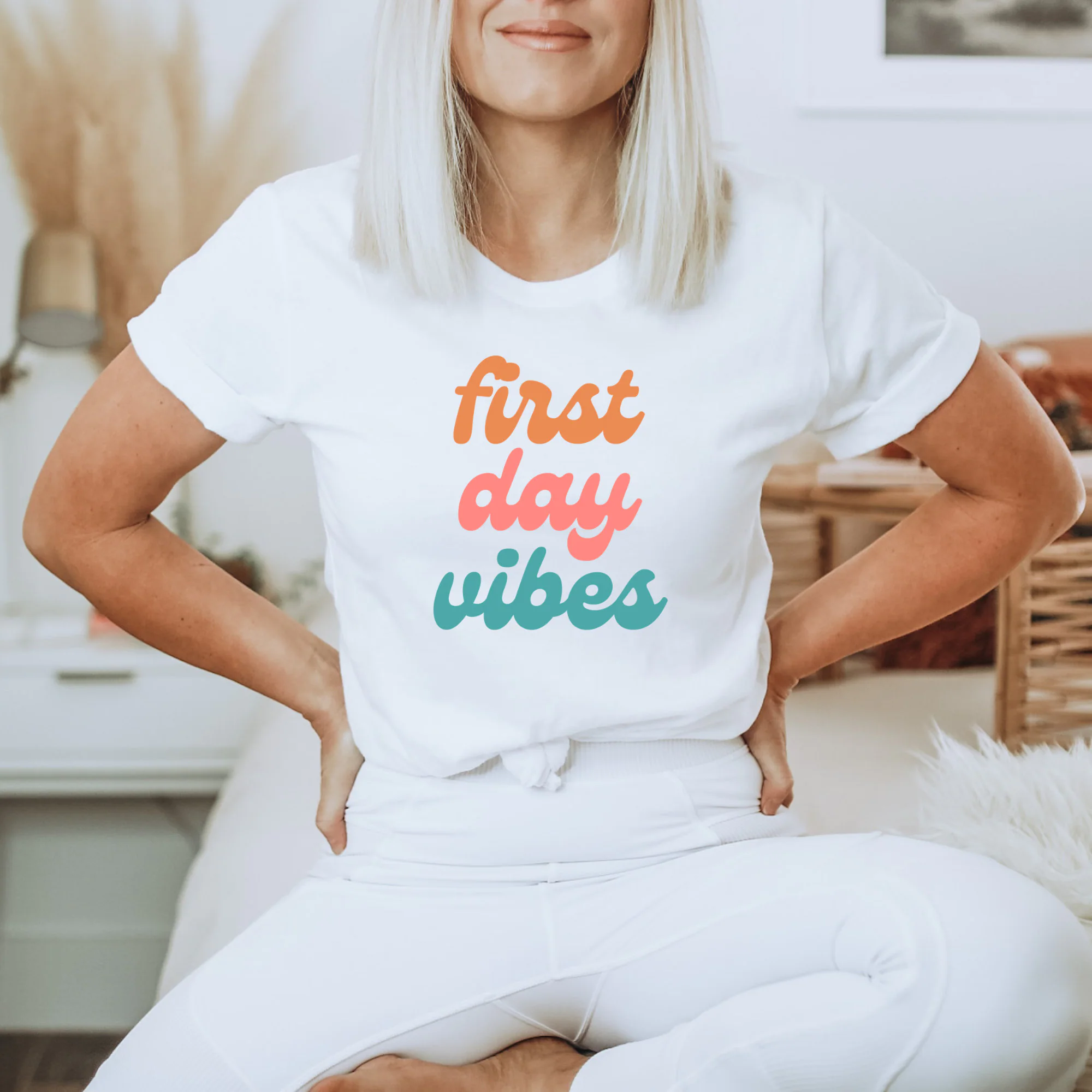 Vintage First Day Vibes Teacher Unisex T-Shirt