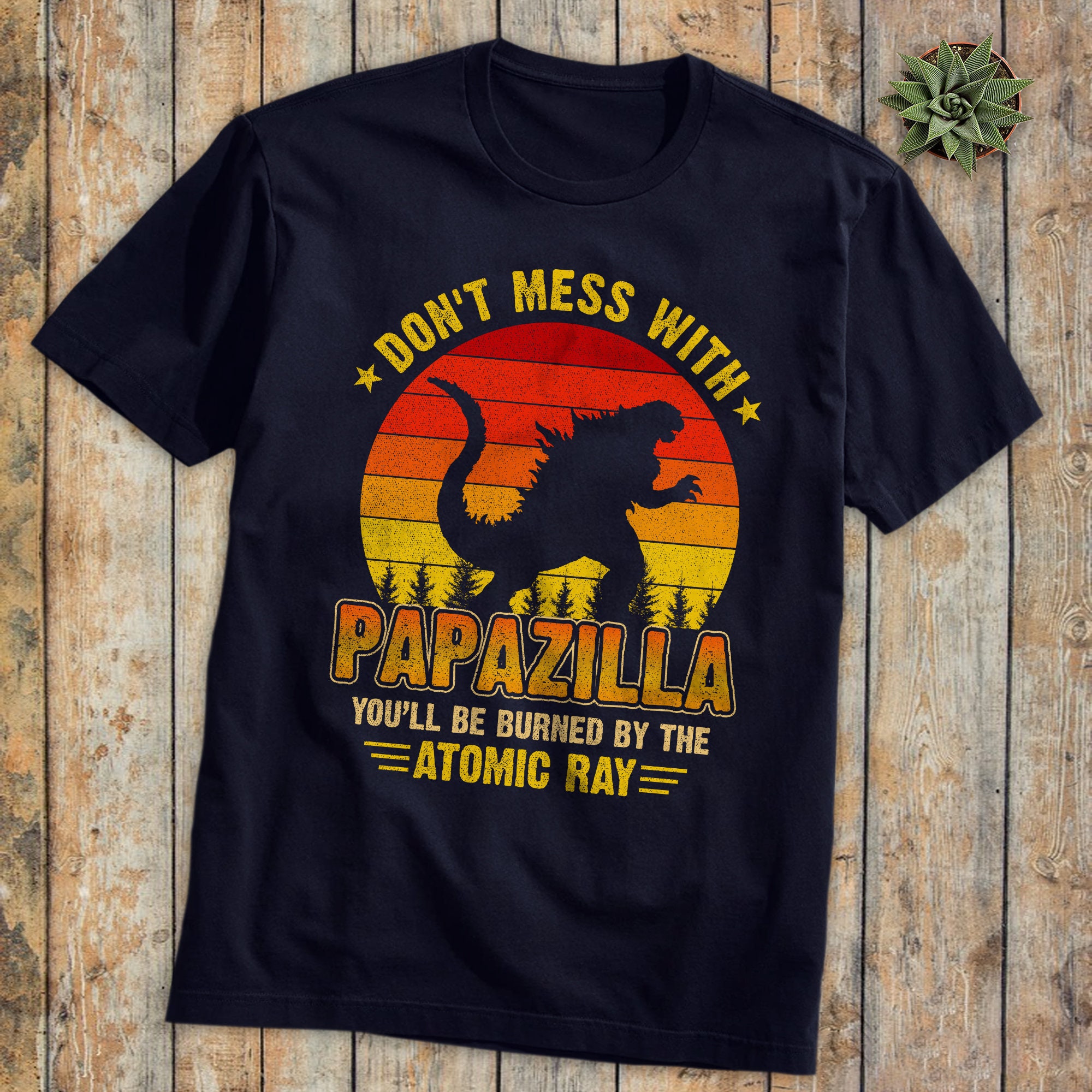 Vintage Sunset Don’t Mess With Papazilla You’ll Be Burned By The Atomic Ray Happy Father’s Day Unisex T-Shirt