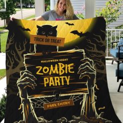 Zombie Party Halloween Night Quilt Blanket