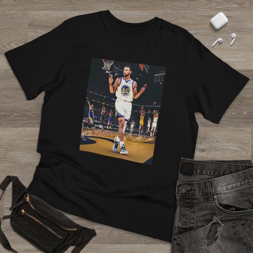 3 Point Leader Stephen Curry Basketball Unisex T-Shirt - Beeteeshop