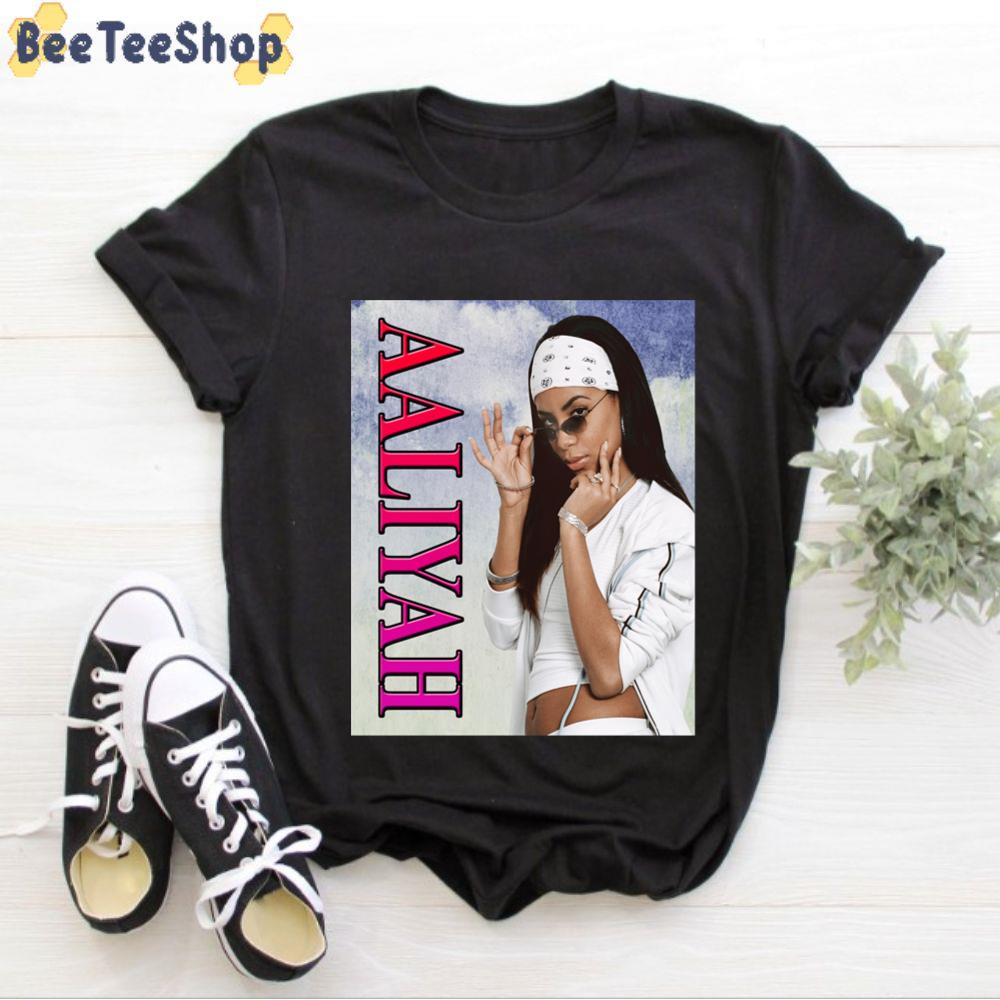 Light Background Aaliyah Singer Unisex T-Shirt