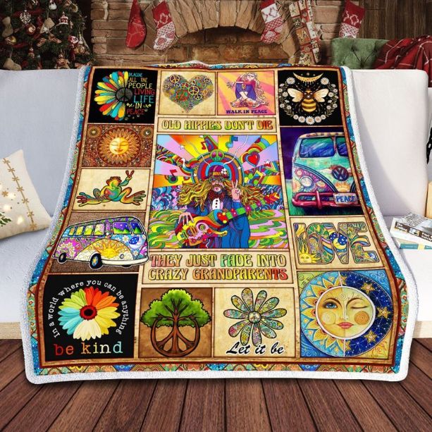 Old Hippies Don’t Die They Just Fade Into Crazy Grandparents Premium Comfy Sofa Throw Blanket