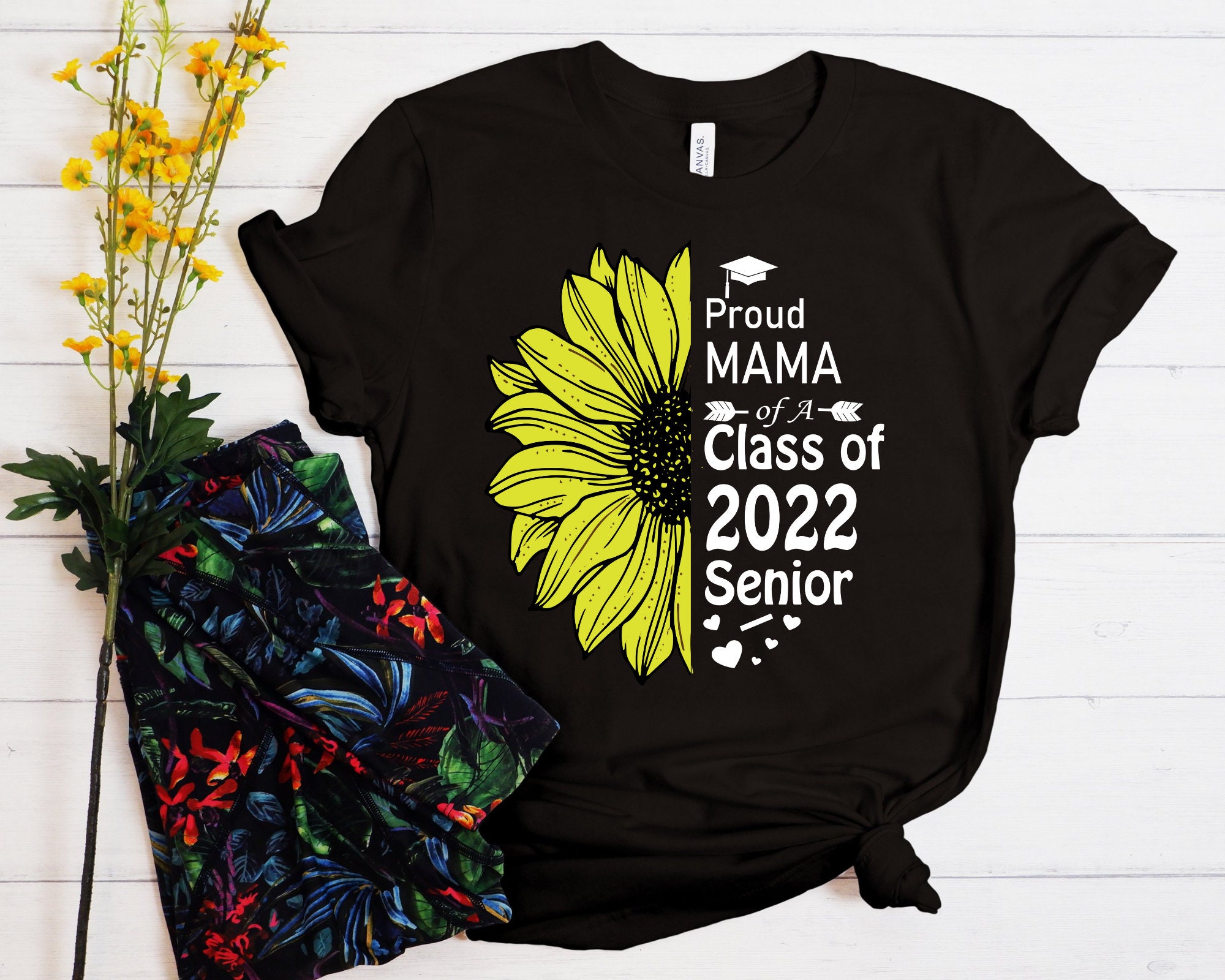 Proud Mama Of Class Of 2000 Senior Graduation Day Unisex T-Shirt