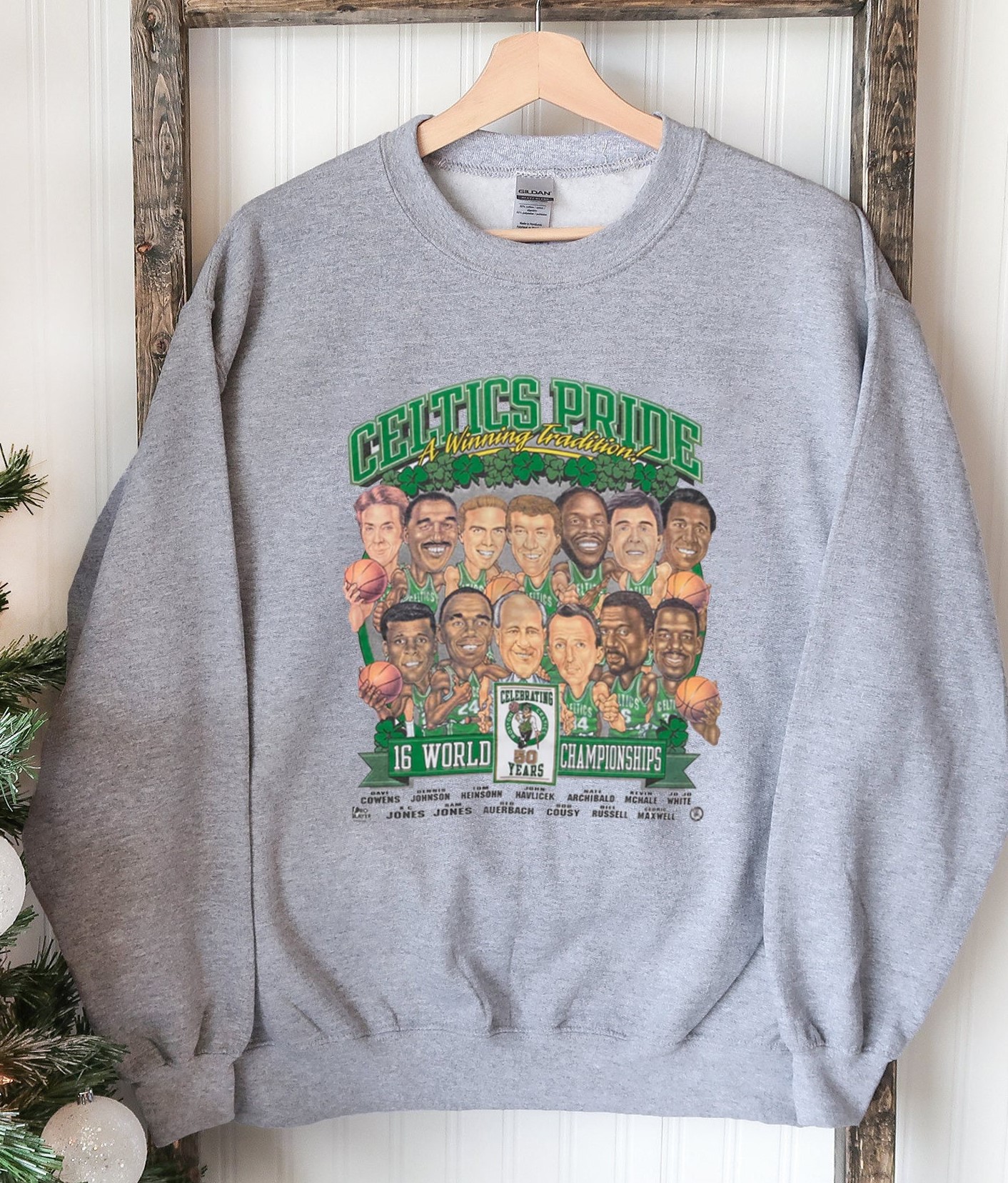 Vintage Catoon Members Boston Celtics Basketball Unisex Sweatshirt