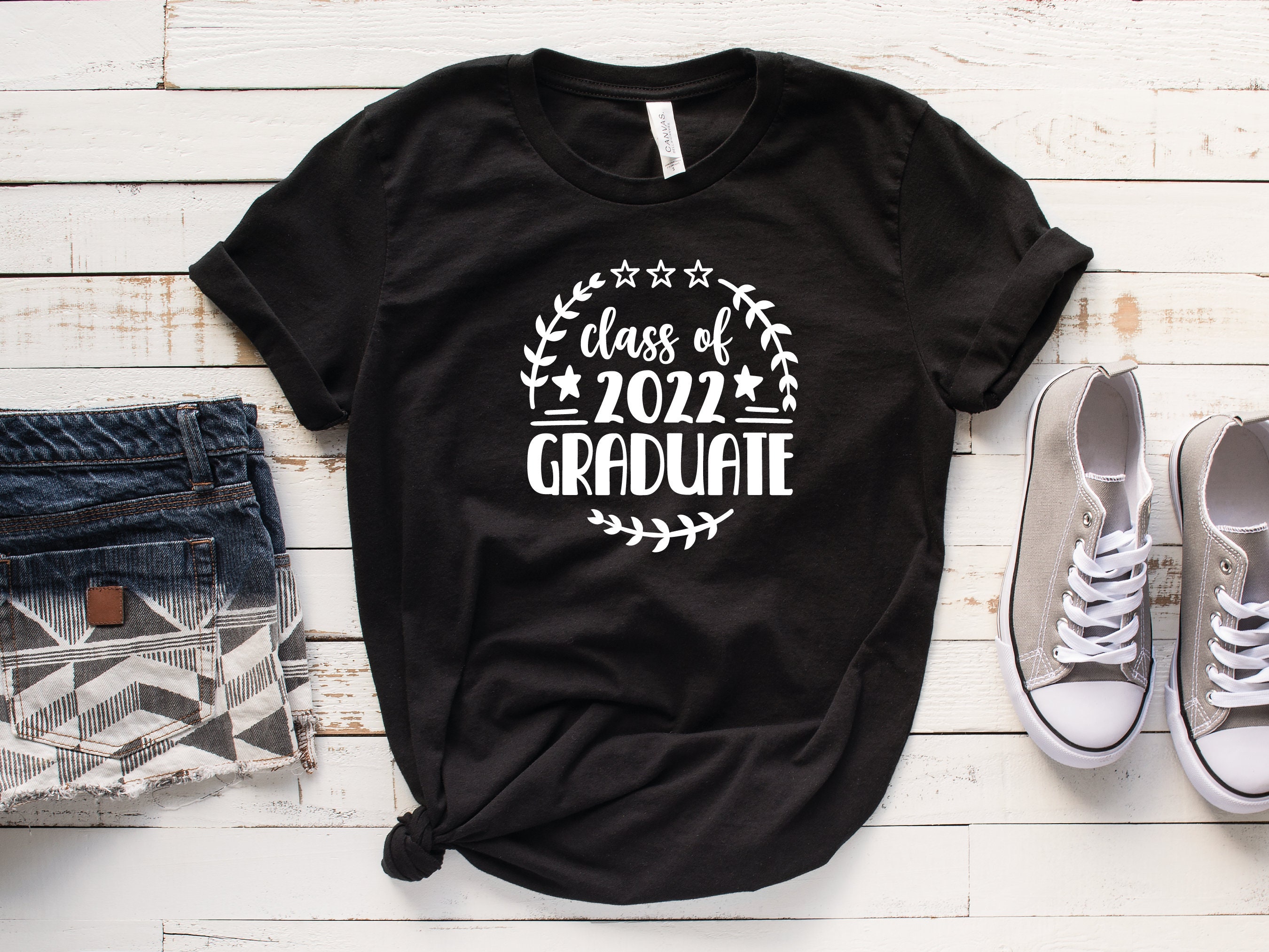 Vintage Sweet Style Class Of 2022 Graduate Graduation Day Unisex T-Shirt