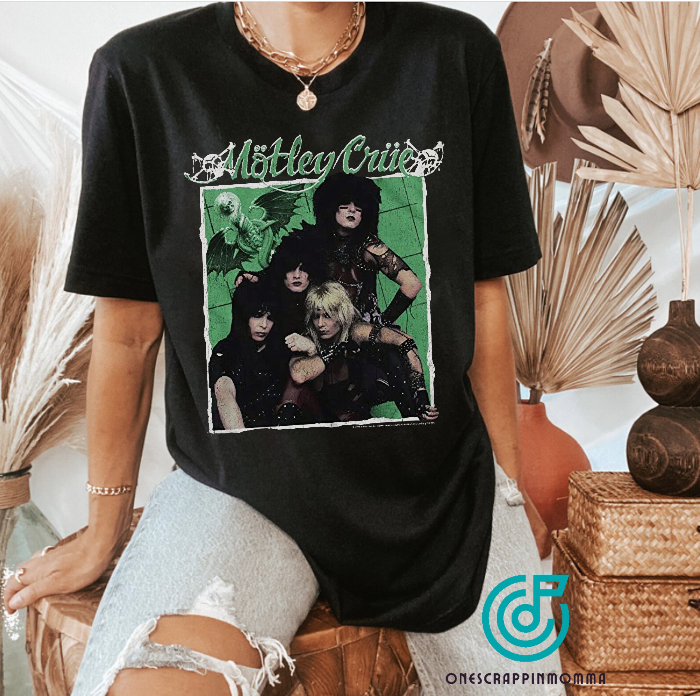 80's Vintage Motley Crue Band Unisex T-Shirt - Beeteeshop