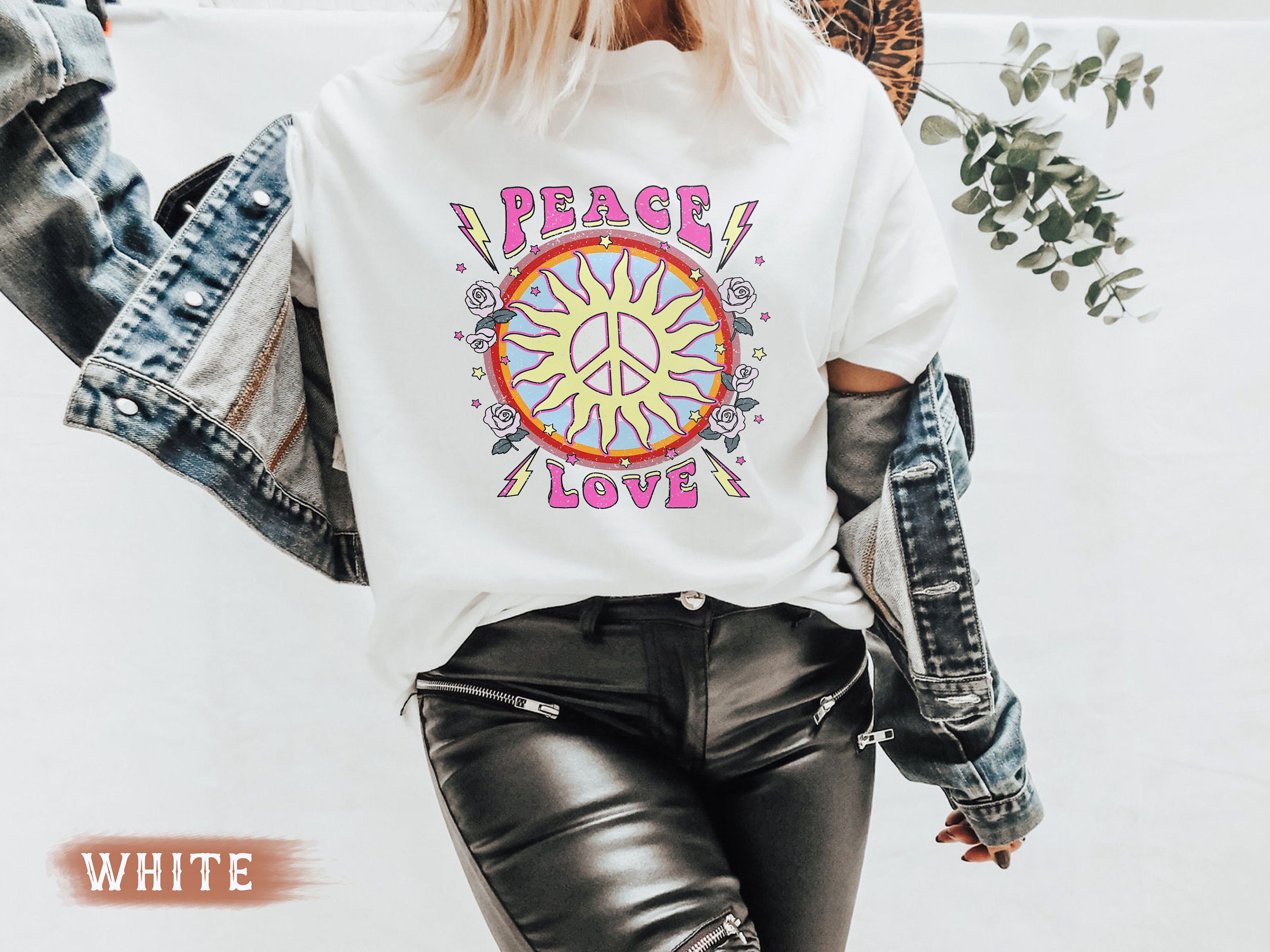 Boho Peace Love Hippie Sun Floral Retro Unisex Shirt