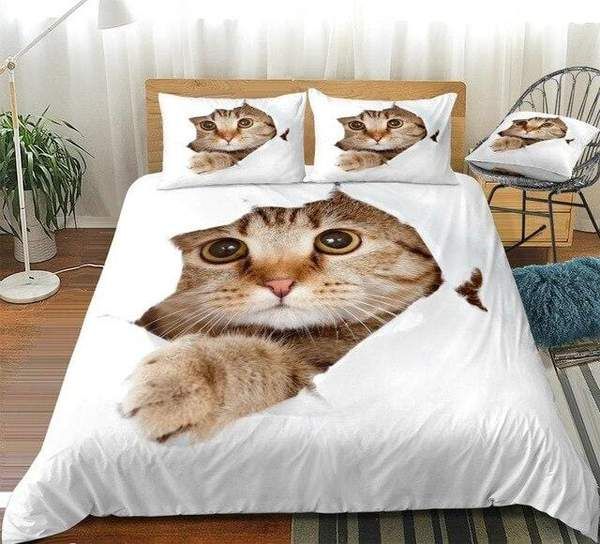 Cat Looking Up Cotton Bedding Sets