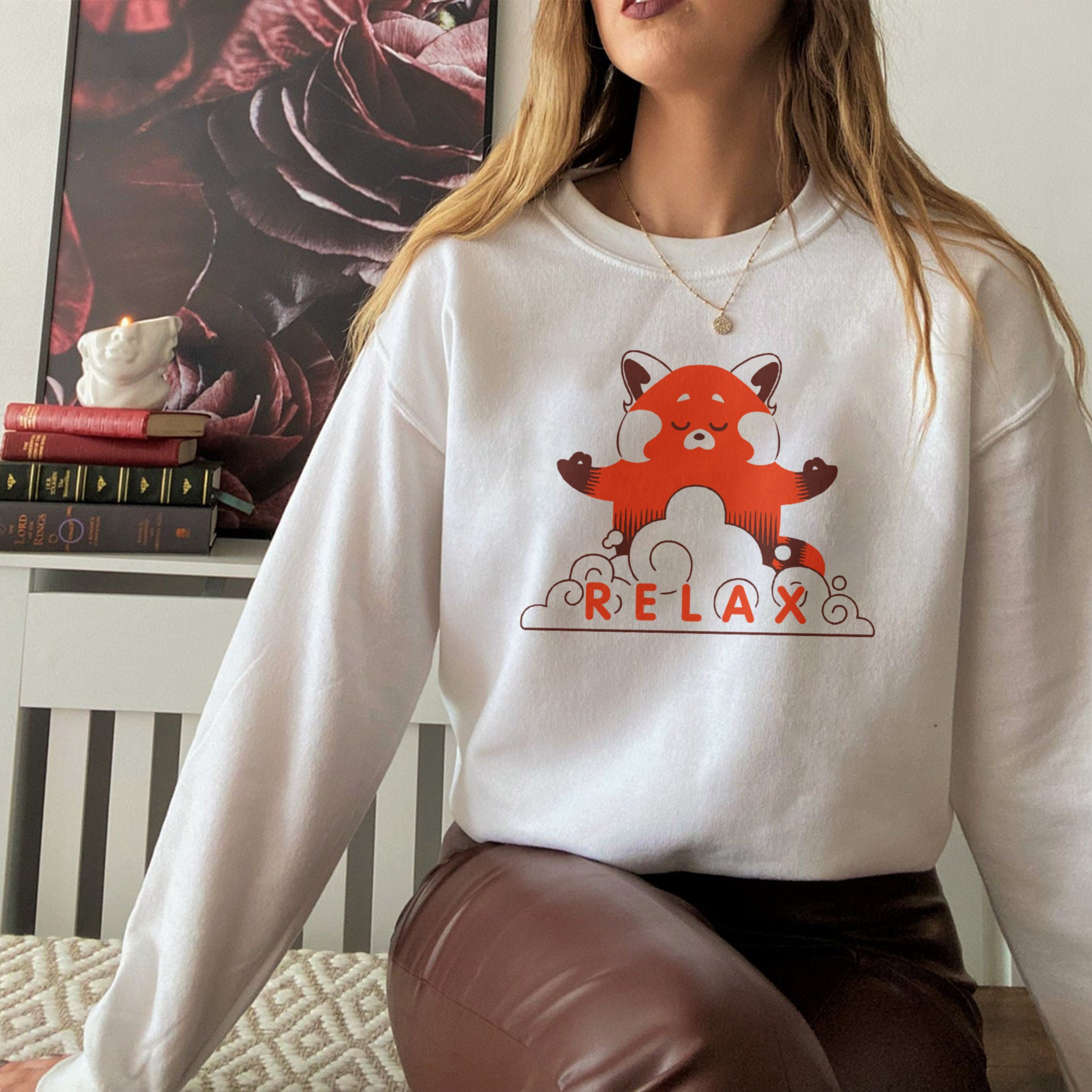 Cute Relax Red Panda Turning Red Unisex Sweatshirt