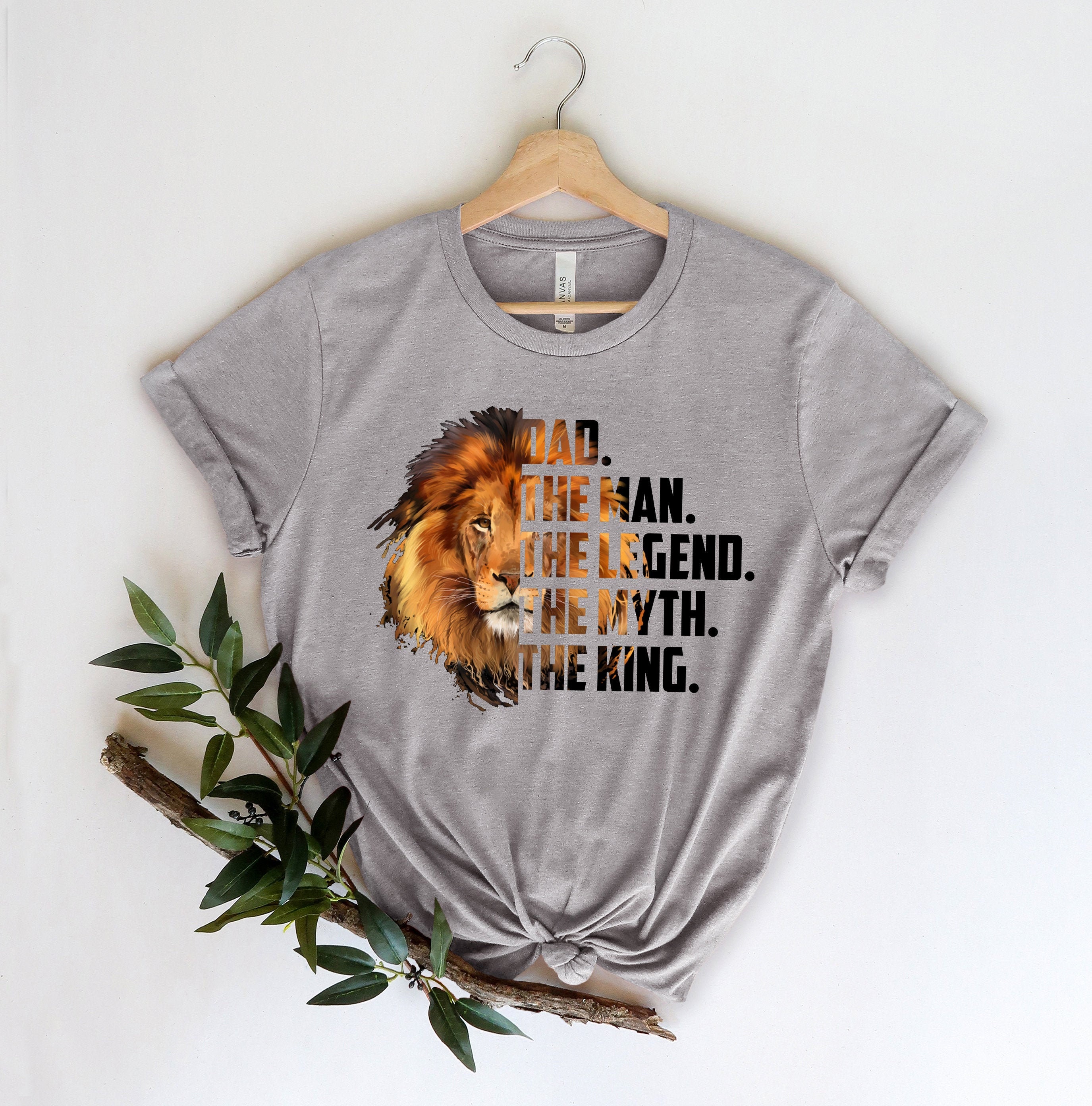 Dad The Man The Legend The Myth The King Lion Father’s Day Unisex T-Shirt