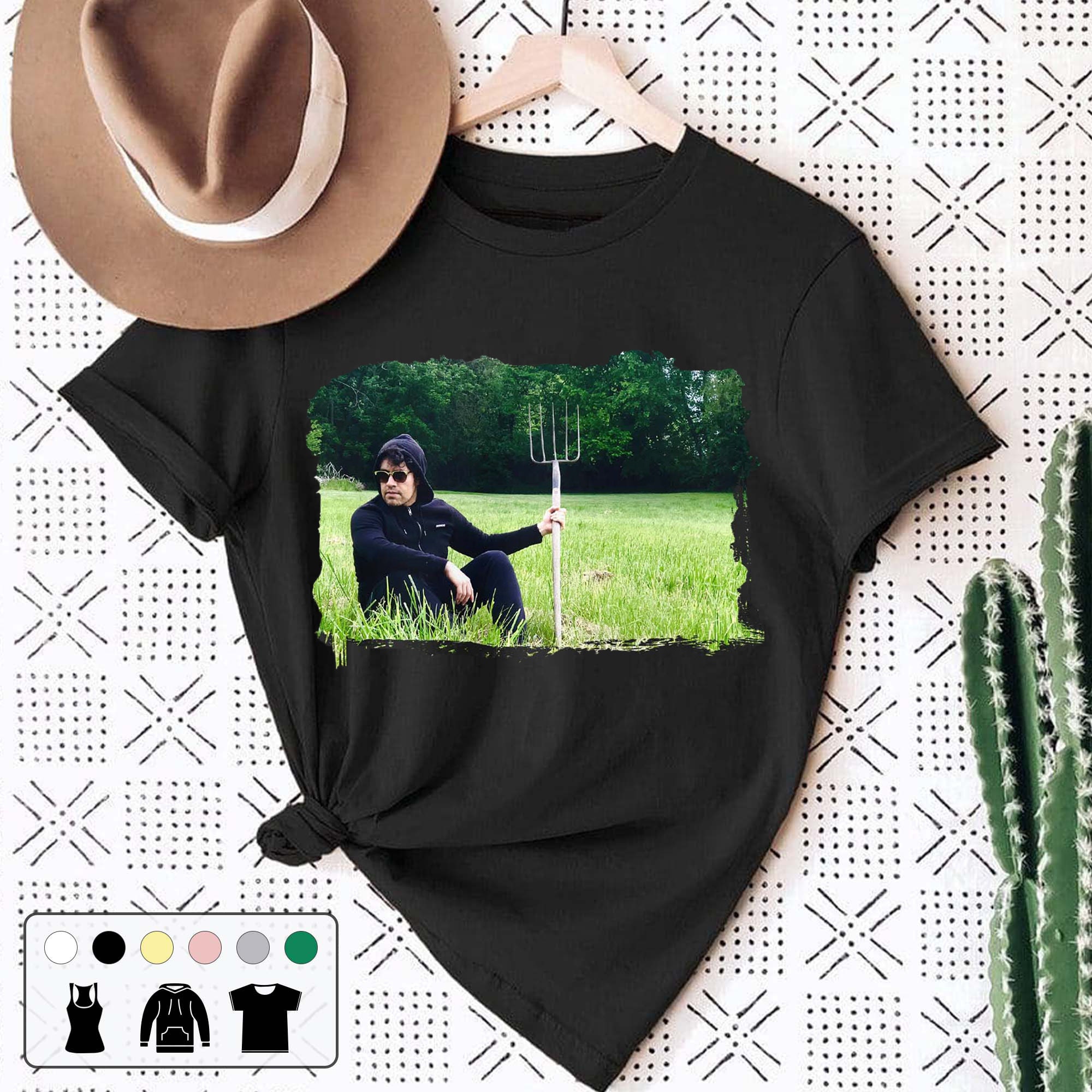 David Rose In A Field Vintage Unisex T-Shirt