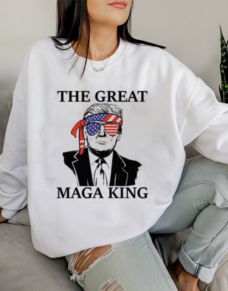 Funny The Great Maga King Trump Ultra Maga King Unisex Sweatshirt