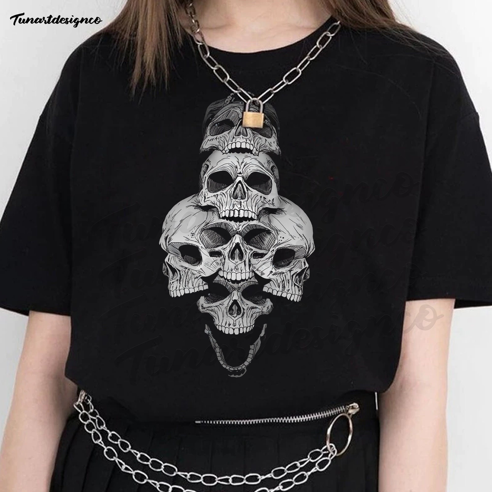 Gothic Skull Art Unisex T-Shirt