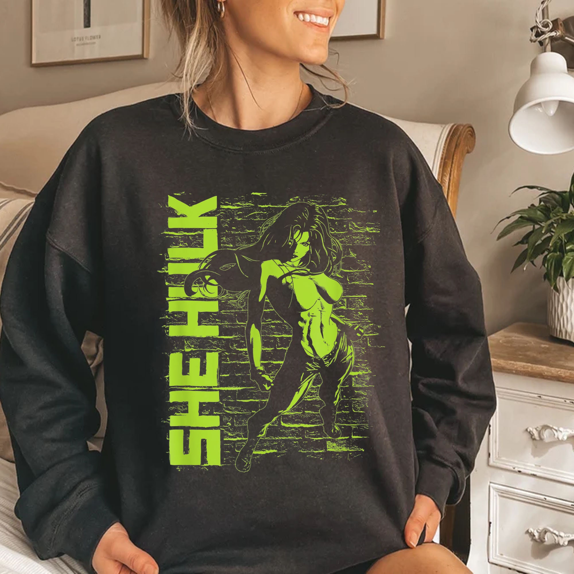 Marvel She-Hulk Vintage Floral Design Unisex Sweatshirt