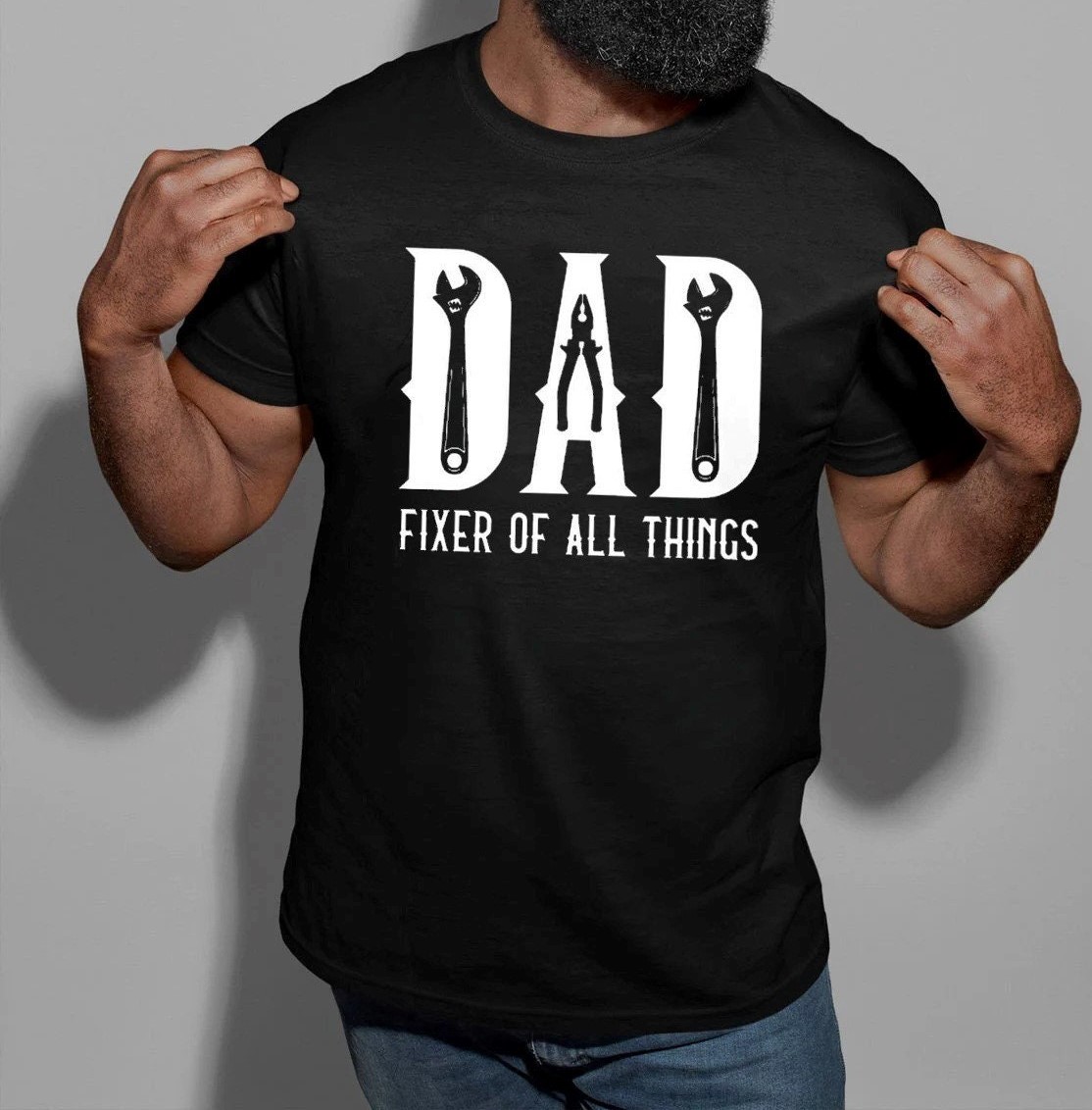 Mechanic Dad Fixer Of All Things White Art Father’s Day Unisex T-Shirt