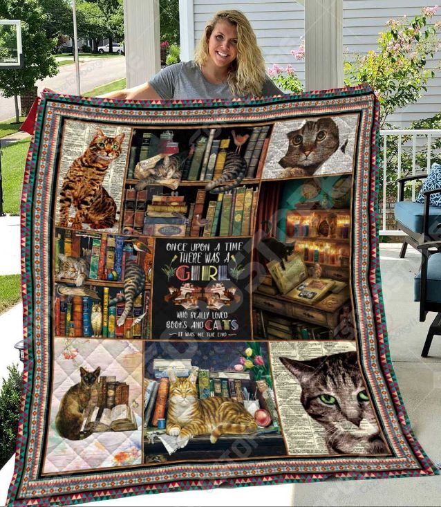 Once Upon A Time There Was A Girl Who Loved Cat And Book Quilt Blanket