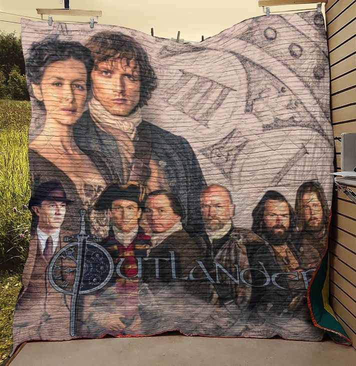 Outlander Tv Series Characters Quilt Blanket