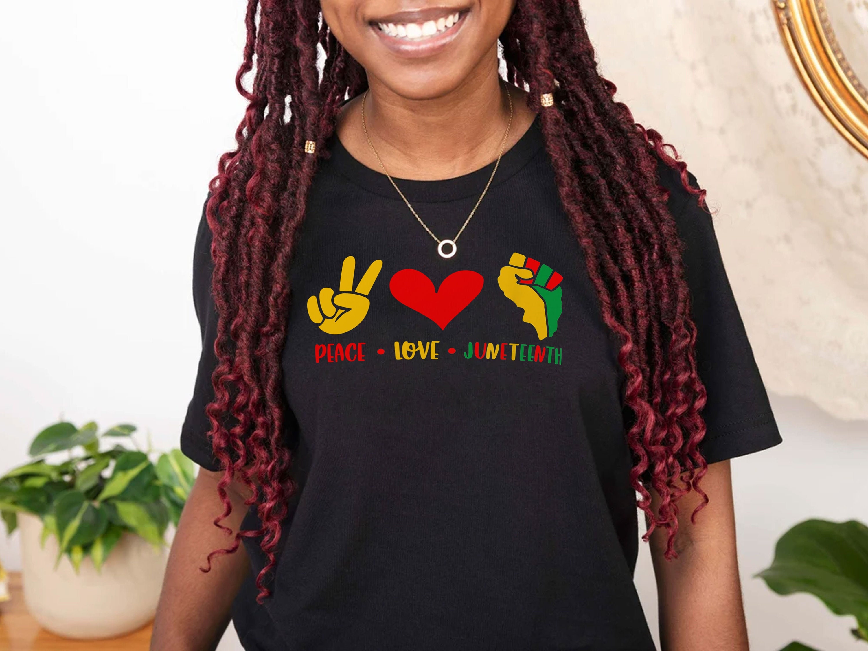 Paece Love Juneteenth Independence 1865 Unisex T-Shirt