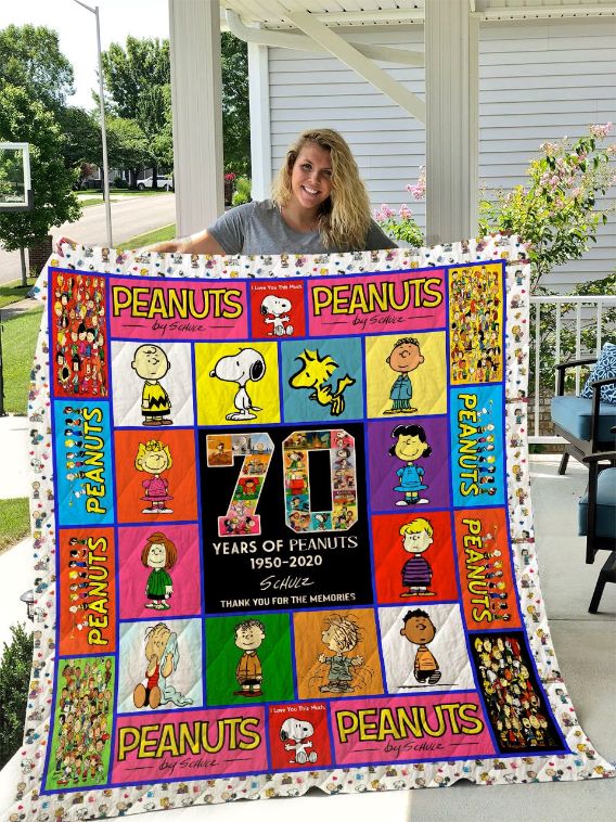 Peanuts 70 Years Quilt Blanket