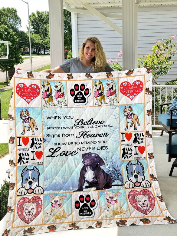 Pitbull Dog 2 Quilt Blanket