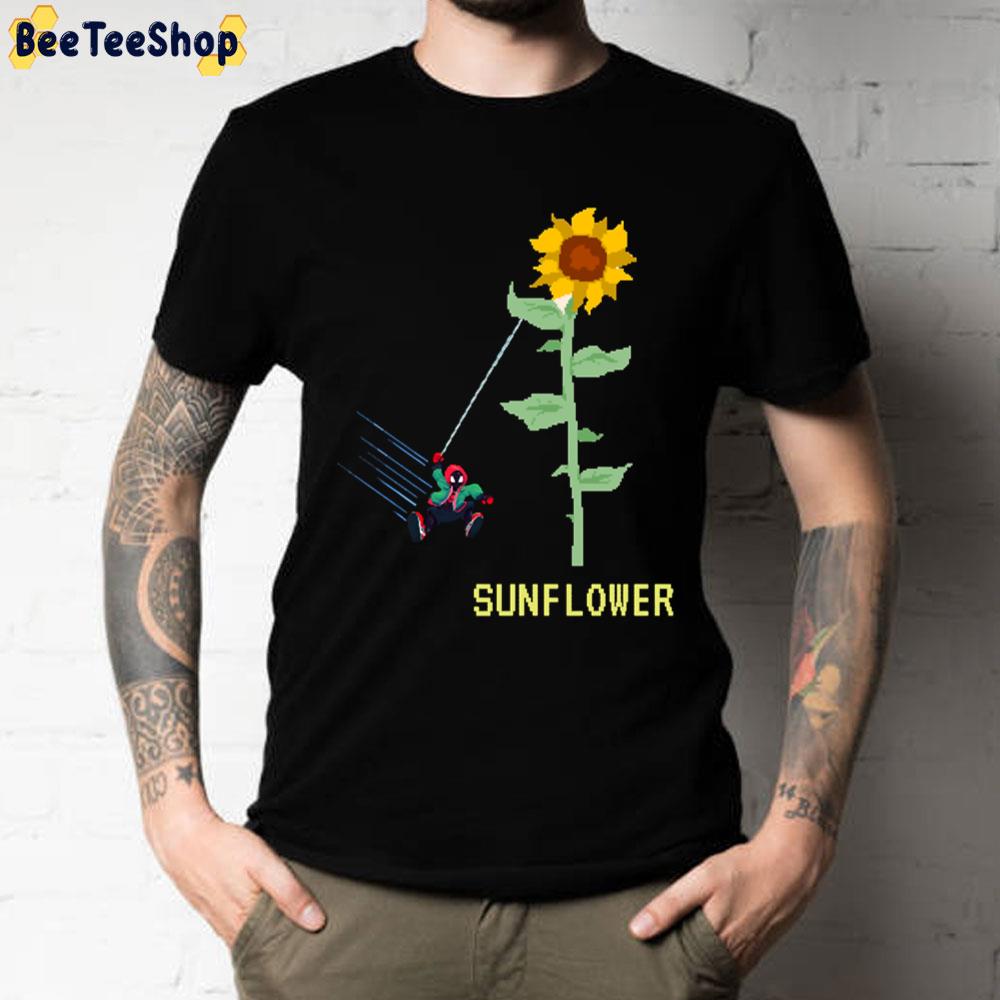 Spider Sunflower Unisex T-Shirt