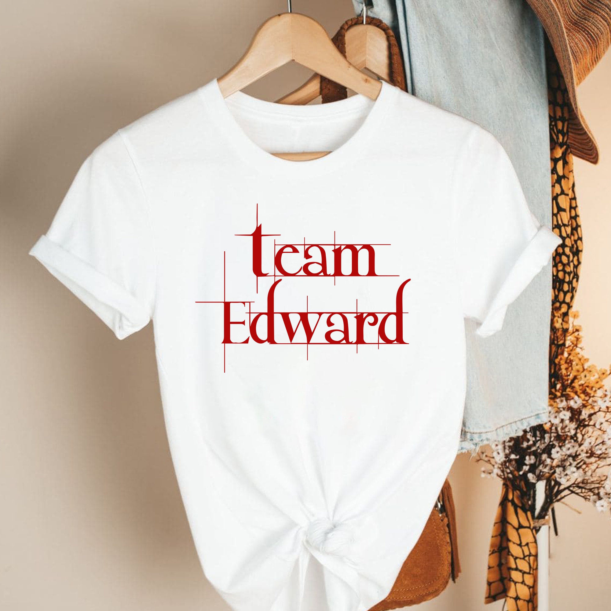 Team Edward Twilight Vintage Unisex T-Shirt