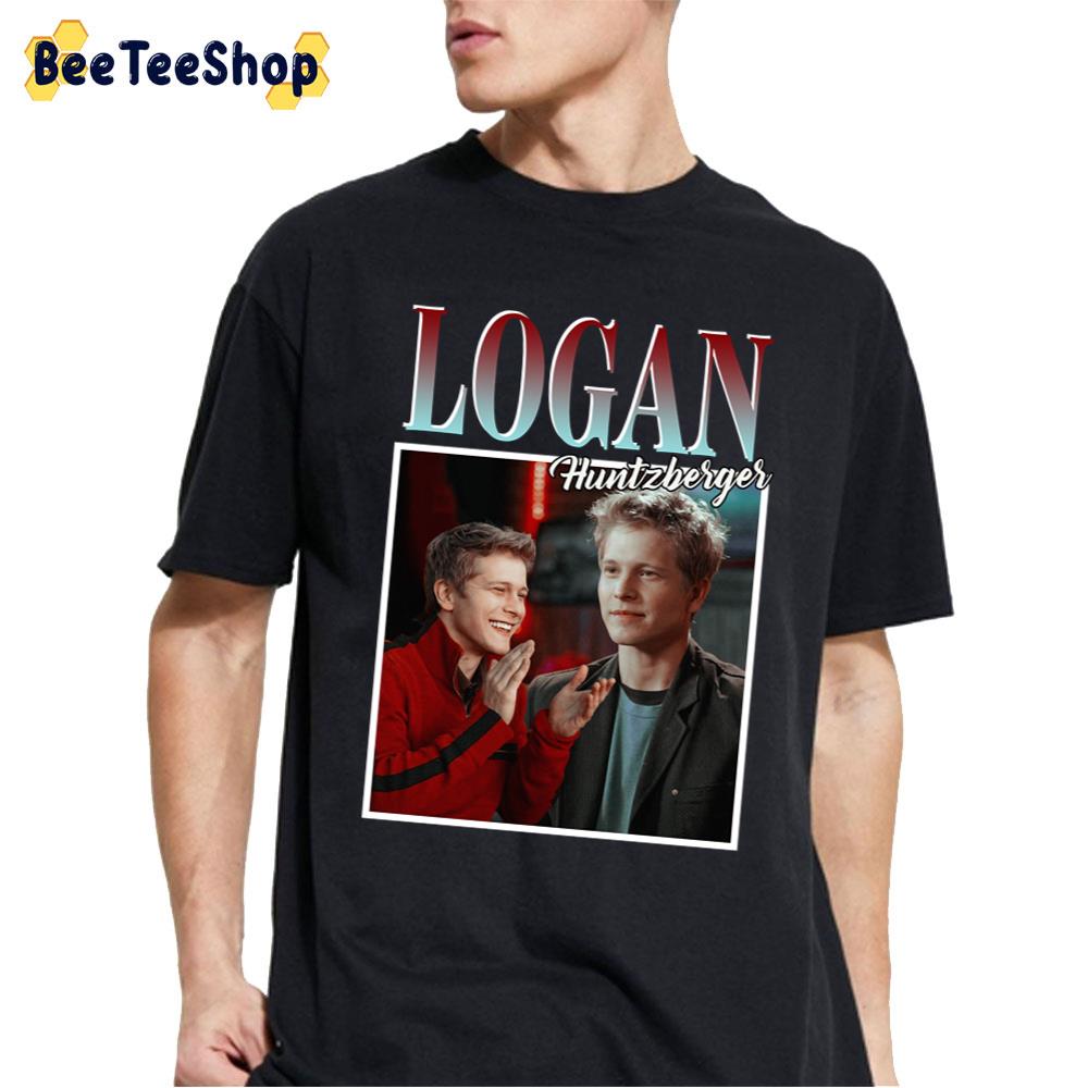 90’s Vintage Art Logan Huntzberhger Unisex T-Shirt