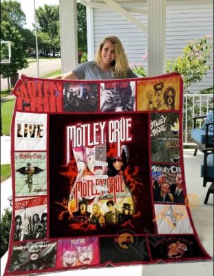 Motley Crue Stadium Tour 2022 Trending Fleece Blanket