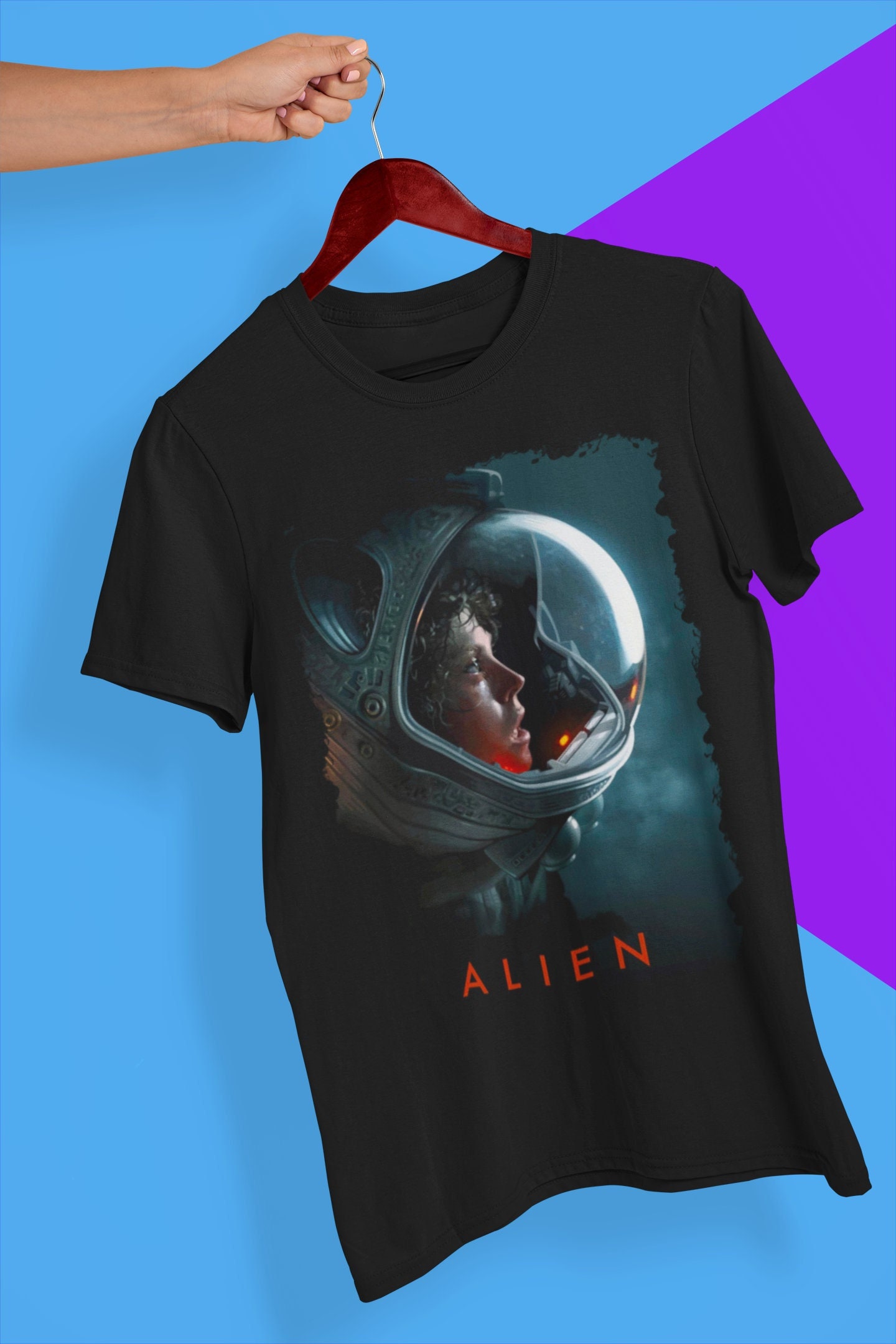 Digital Art Alien Movie Halloween Unisex T-Shirt