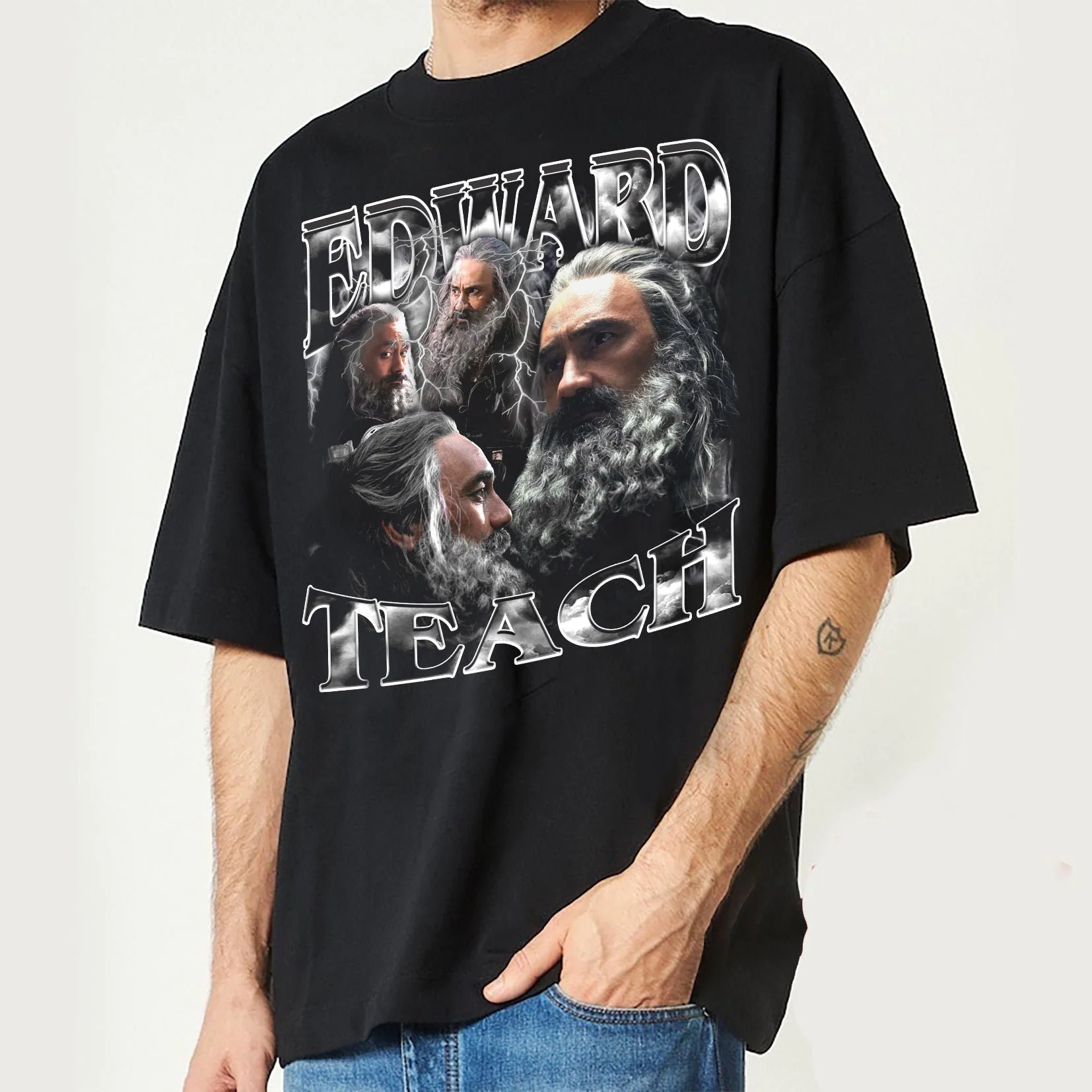 Edward Teach Our Flag Means Death Retro Vintage Unisex T-Shirt