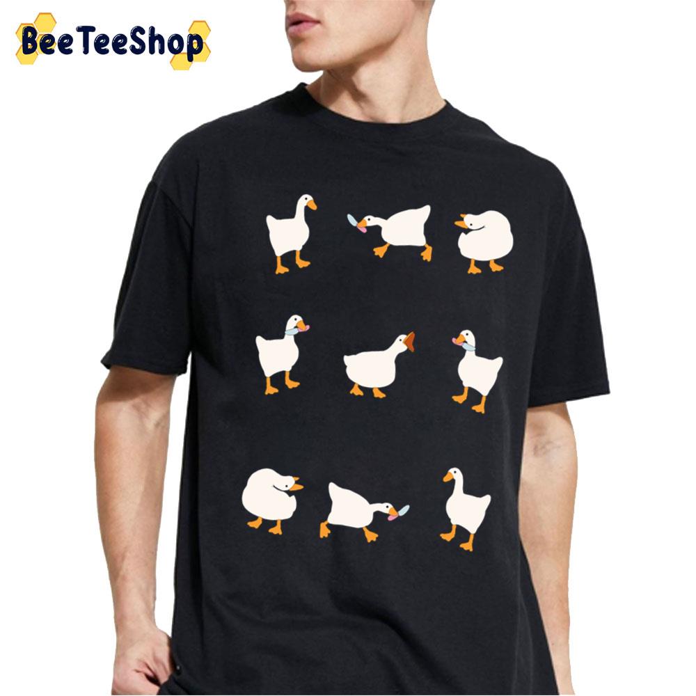 Funny Silly Duck Goose With Knife Goose Goose Duck Game Unisex T-Shirt